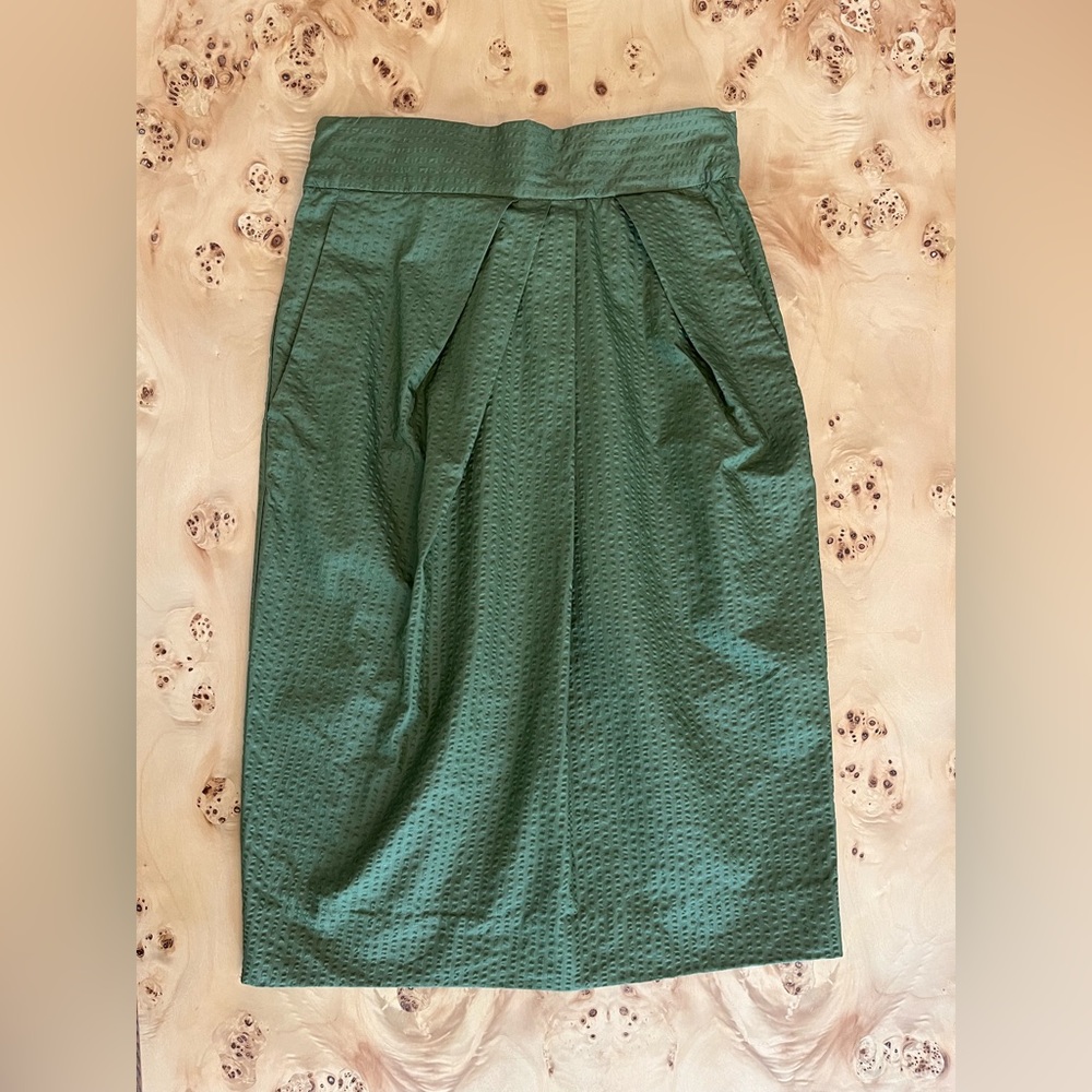 JCREW army green pencil skirt - belted - Size 4